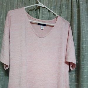 Ladies Loose Fitting Shirt Tailed Knit Top Pink